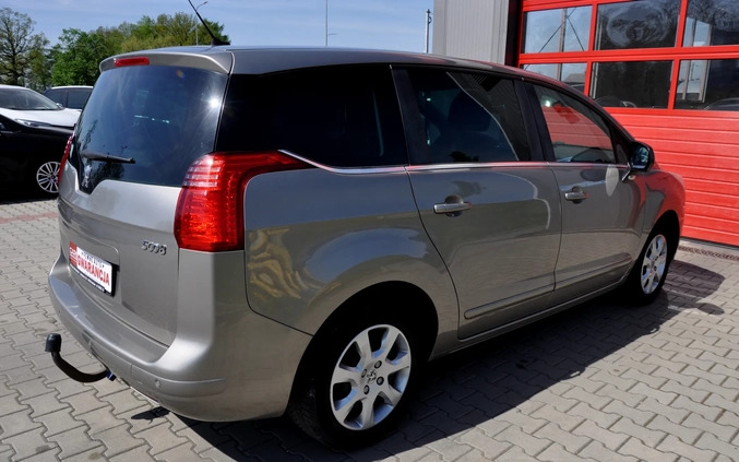 Peugeot 5008 cena 23999 przebieg: 223874, rok produkcji 2010 z Andrychów małe 781